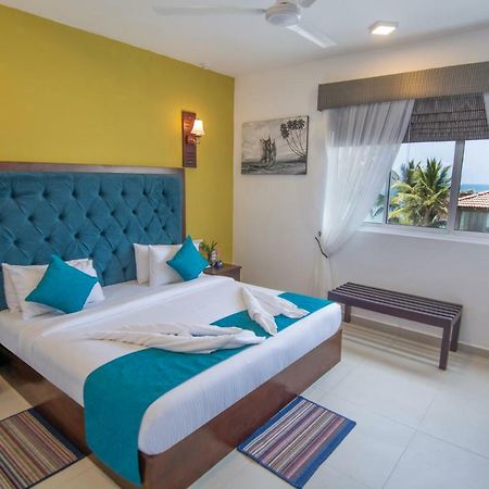 Mount Breeze Hotel Дехивала-Маунт-Лавиния Экстерьер фото