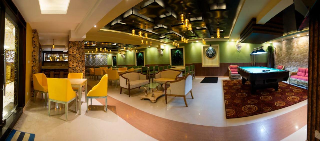 Mount Breeze Hotel Дехивала-Маунт-Лавиния Экстерьер фото